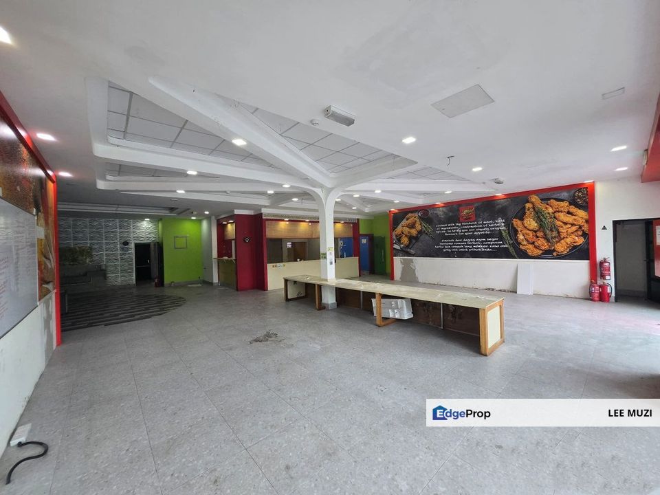 BATU GAJAH IPOH PERAK FACING MAIN ROAD GOOD CONDITION 2 ADJOINING SHOP LOT  FOR RENT, Perak, Pusing