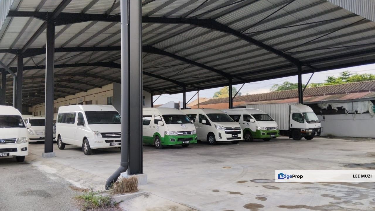 Jalan Kuala Kangsar ipoh commercial land with building 100amp electric For rent, Perak, Ipoh