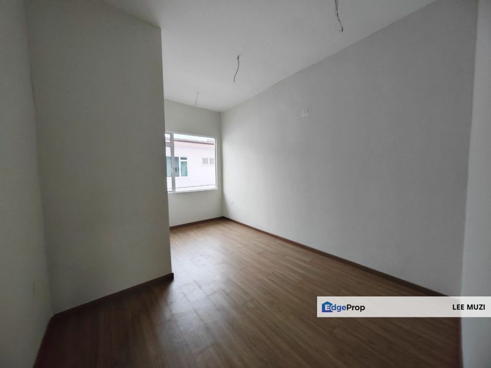 LAHAT MINES GATED GUARDED BRAND NEW LOW DENSITY DOUBLE STOREY TERRACE HOUSE FOR SALE, Perak, Lahat
