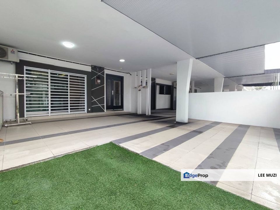 KLEBANG CHEMOR NEAR MERU MODERN RENOVATION EXTENDED FURNISHED MOVE IN CONDITIONS DOUBLE STOREY HOUSE FOR SALE, Perak, Kinta