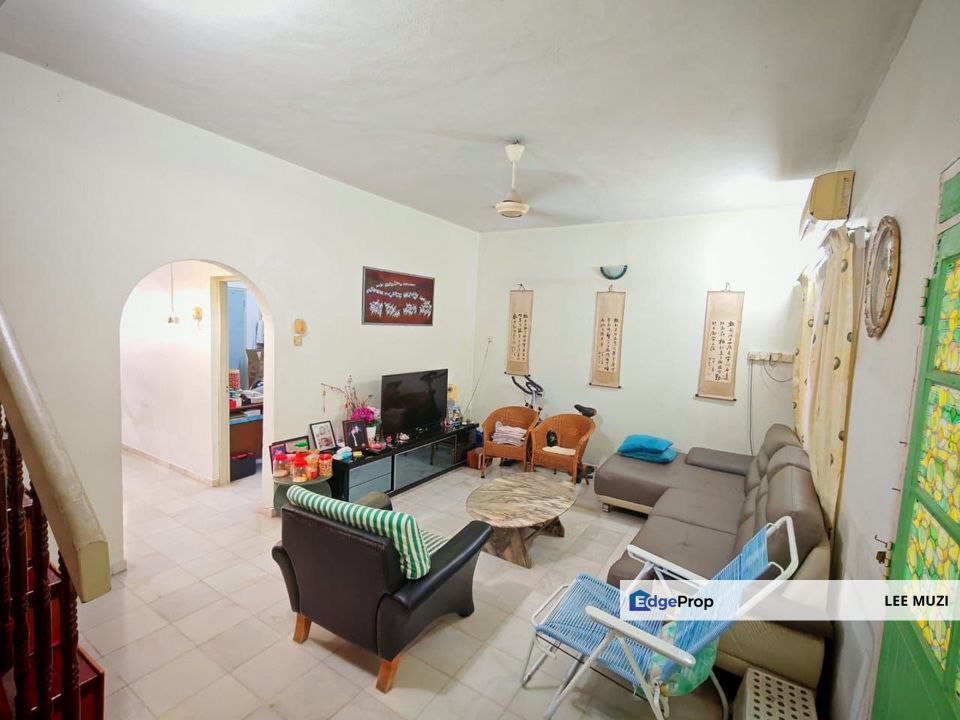 TAMAN SONG CHOON NEAR BOTANI AMPANG GUNUNG RAPAT  EXTENDED GOOD CONDITION DOUBLE STOREY TERRACE HOUSE FOR SALE, Perak, Ipoh