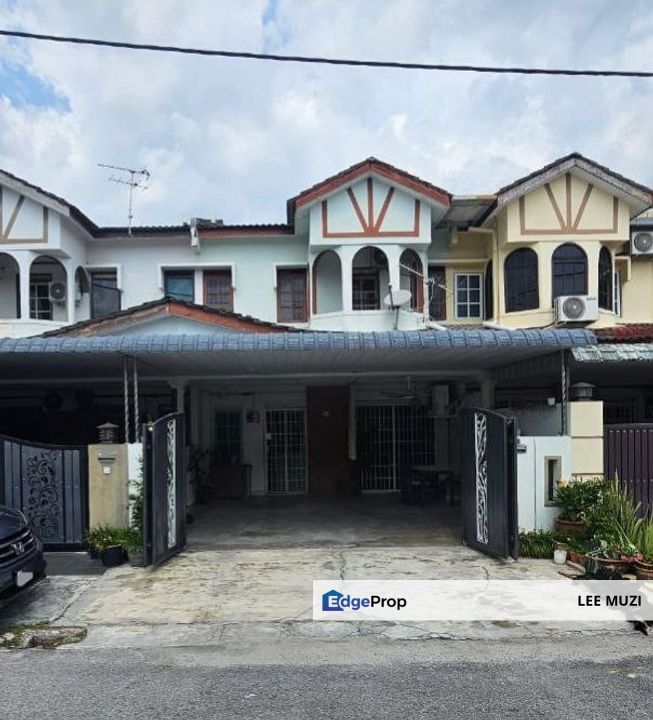 TAMAN SONG CHOON NEAR BOTANI AMPANG GUNUNG RAPAT  EXTENDED GOOD CONDITION DOUBLE STOREY TERRACE HOUSE FOR SALE, Perak, Ipoh