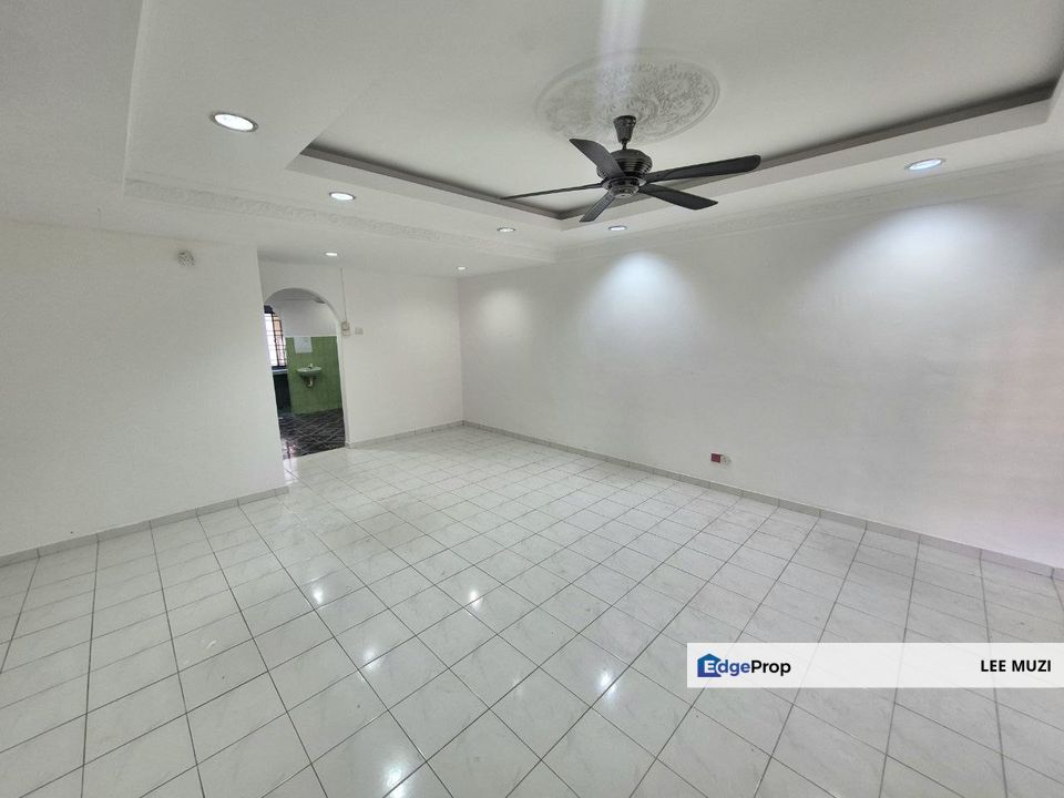 BERCHAM NEAR SUNWAY TAMBUN IPOH RENOVATED EXTENDED MOVE IN CONDITION DOUBLE STOREY TERRACE HOUSE FOR SALE, Perak, Ipoh