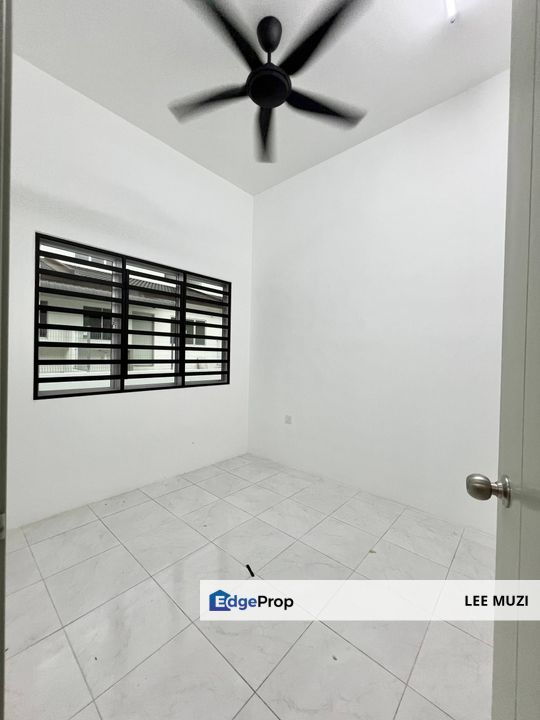 GOPENG IPOH NEAR BATU GAJAH KAMPAR BRAND NEW EXTENDED FACING FIELD SINGLE STOREY TERRACE HOUSE FOR RENT, Perak, Kampar