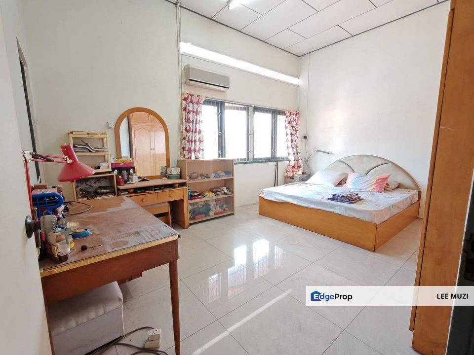 GUNUNG RAPAT AMPANG SIMPANG PULAI IPOH FREEHOLD FACING FIELD DOUBLE STOREY TERRACE HOUSE FOR SALE, Perak, Kinta