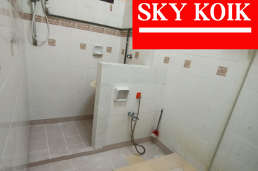 Bandar Laguna Merbok