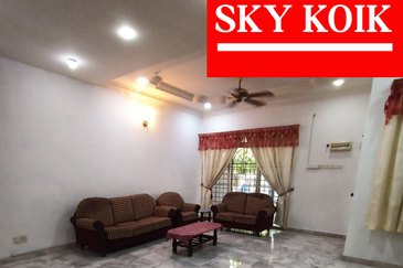 Bandar Laguna Merbok