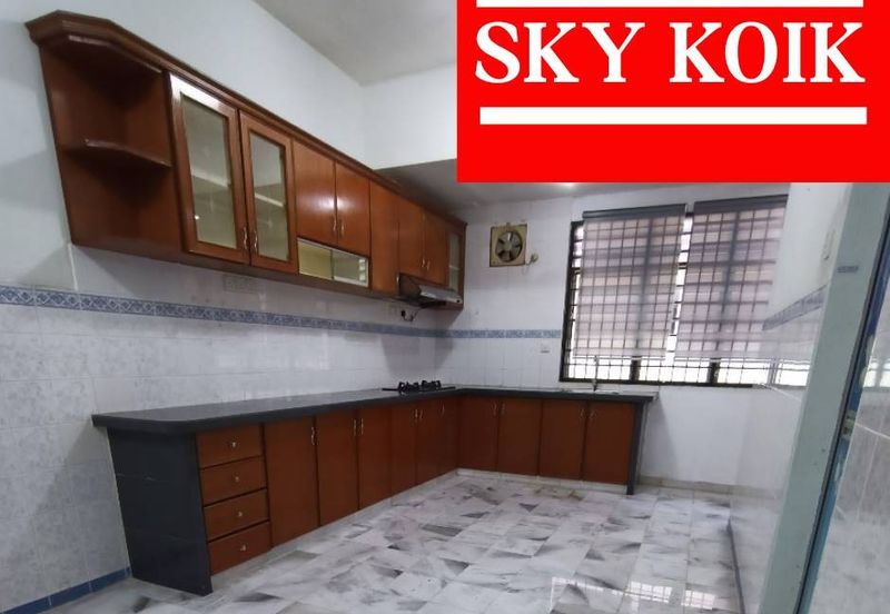 Bandar Laguna Merbok