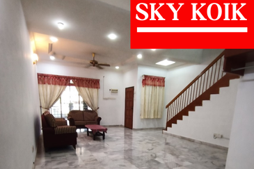 Bandar Laguna Merbok