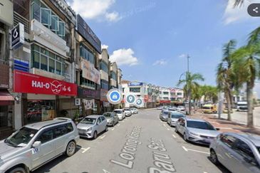 Pusat Perniagaan Maju Jaya