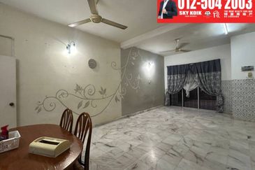 Bandar Laguna Merbok