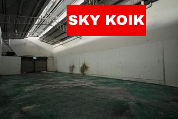 Jalan Sungai Tiram 7