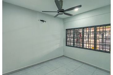 1.5-storey Terraced House For Sale,OUG, Kuala Lumpur