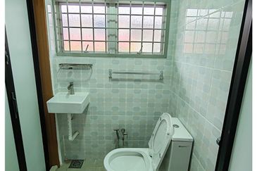 1.5-storey Terraced House For Sale,OUG, Kuala Lumpur