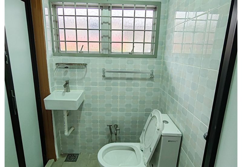 1.5-storey Terraced House For Sale,OUG, Kuala Lumpur