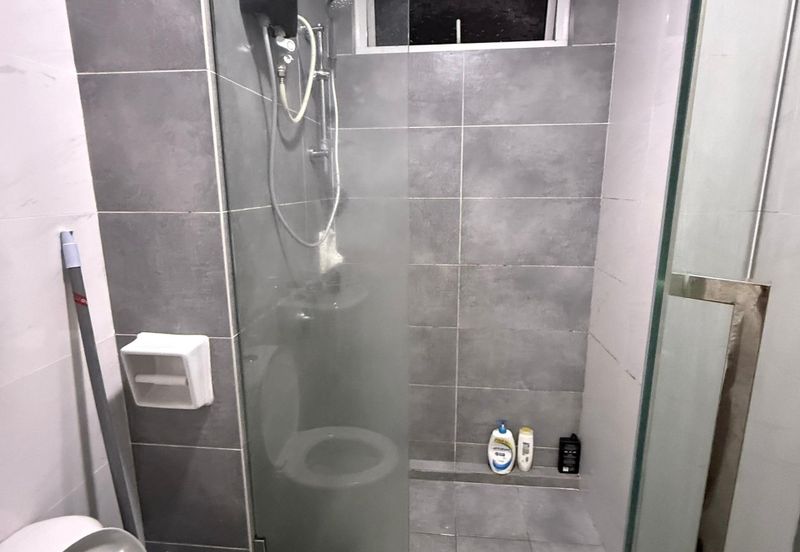 Imperial Hatamas Condominium