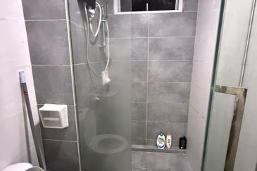 Imperial Hatamas Condominium