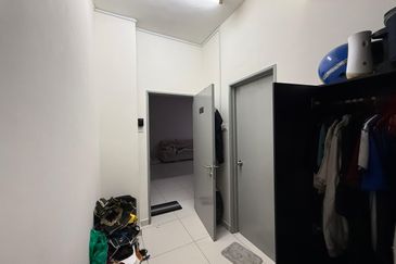 Imperial Hatamas Condominium