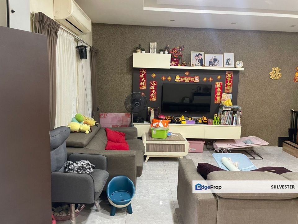 Bandar Sri Damansara 4 Bed,2 Bath,1 store,2 carpark 1300sqft,Freehold [ NEWLY RENOVATED WITH CREATIVE DESIGN ], Selangor, Bandar Sri Damansara