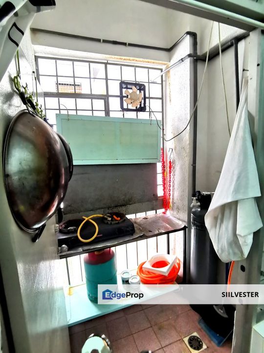 Casa Mila Victoria 2B 2B, with balcony, 775sf, Fully Furnish Leasehold Sale RM320k, Rent RM1300 , Selangor, Selayang