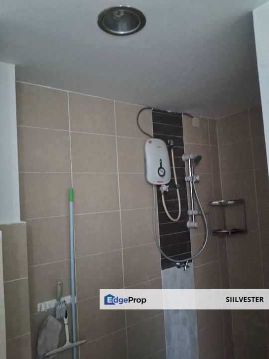 Sri Cempaka Flat For Sale RM150,000 624 sqft 2B 1B Freehold, Selangor, Bandar Sri Damansara