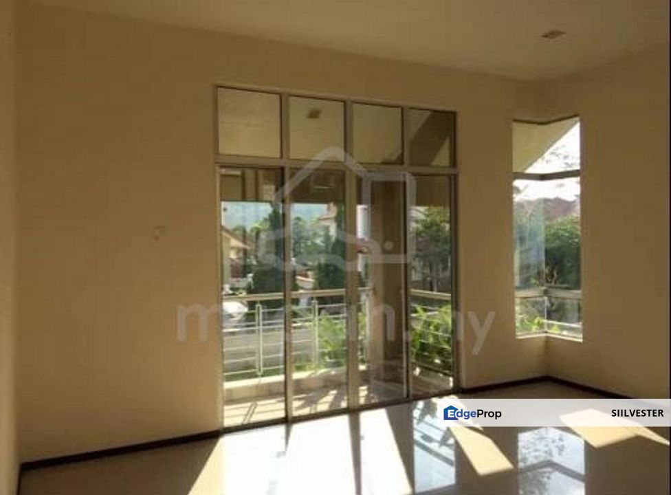 Rawang Bungalow House For Sale RM 1,100,000 /5,523 sqft /5   Bed 5 Bath / Freehold, Selangor, Rawang