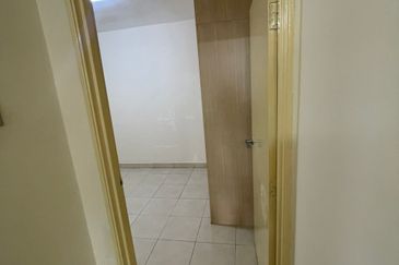 Casa Prima Condominium