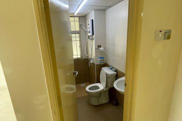 Casa Prima Condominium