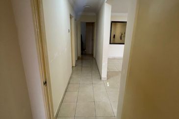 Casa Prima Condominium