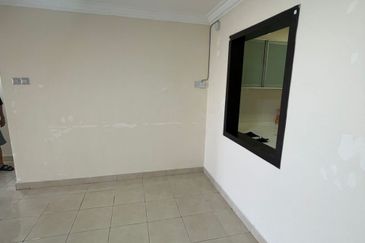 Casa Prima Condominium