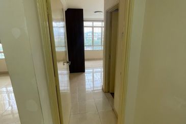 Casa Prima Condominium