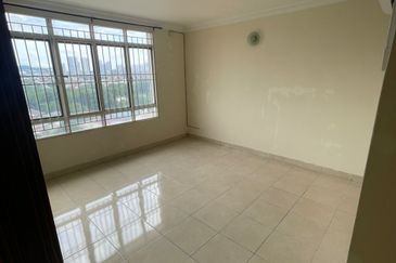 Casa Prima Condominium