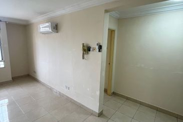 Casa Prima Condominium