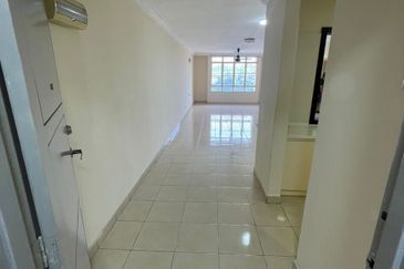 Casa Prima Condominium