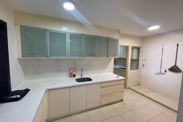 Casa Prima Condominium