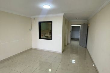 Casa Prima Condominium