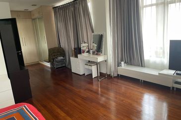 The Residence, Mont Kiara