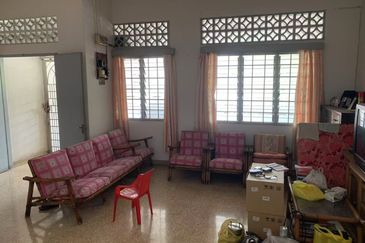 Taman Kepong (Kepong Garden)