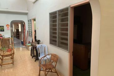 Taman Kepong (Kepong Garden)