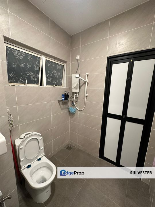 2.5 Storey Superlink Taman Sering Ukay @ Ampang For Sale RM 1.5 M / 4B 4B / 2332 sqft, Selangor, Ampang