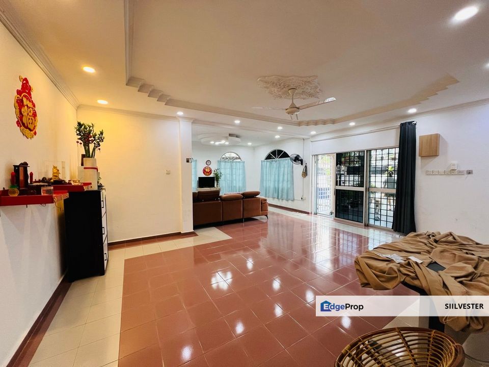 2 Storey Superlink Taman Melur @ Ampang For Sale RM 1.38 M / 3B 3B / 3759 sqft / Very big garden  /leasehold until 2085/, Selangor, Ampang