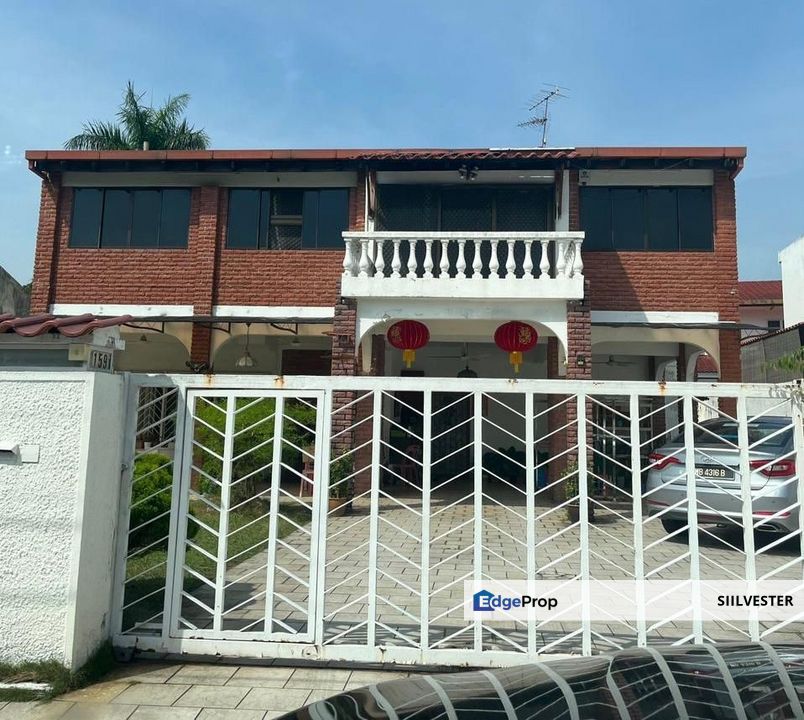 2 Storey Bungalow  Taman Uda Jaya @ Ampang For Sale RM 1.8 M / 5B 5B / 4000 sqft, Selangor, Ampang