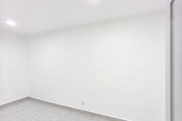 DOUBLE STOREY TERRACE, BUKIT INDAH