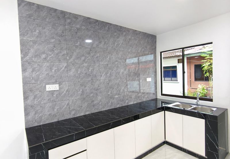 DOUBLE STOREY TERRACE, BUKIT INDAH