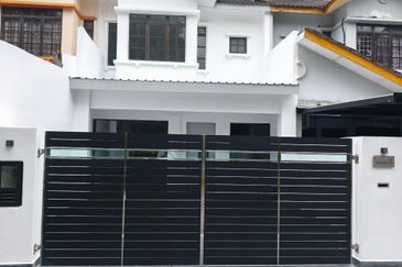 DOUBLE STOREY TERRACE, BUKIT INDAH