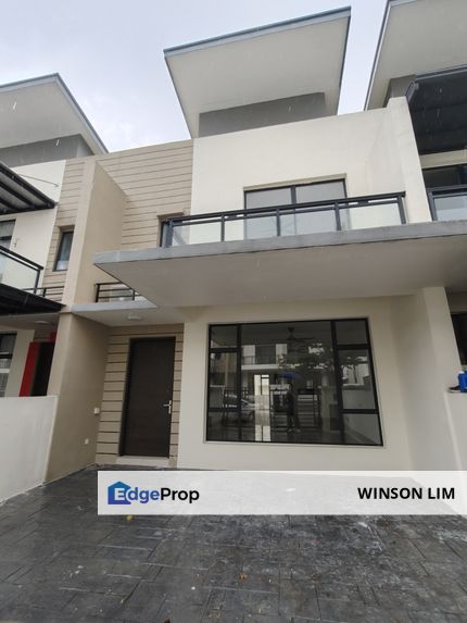 Tampoi Landed House For Rent, Johor, Johor Bahru