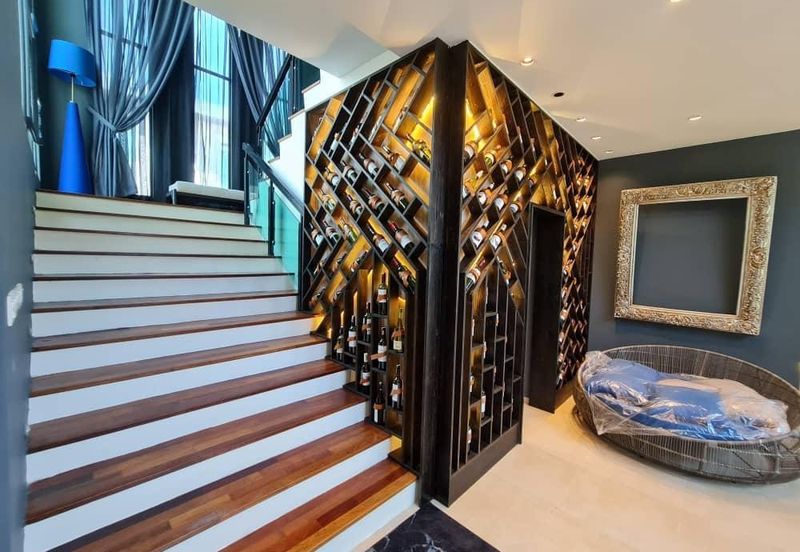 The Country Residency