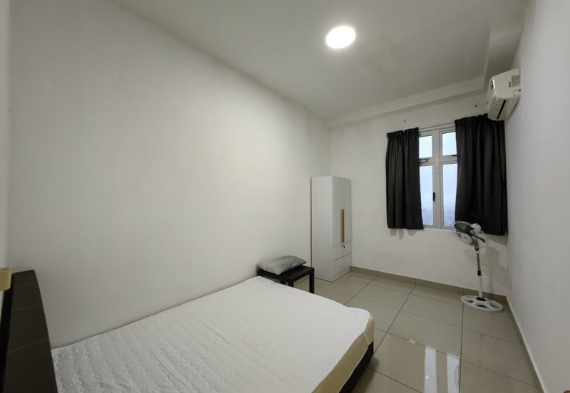 Meridin Bayvue Apartment