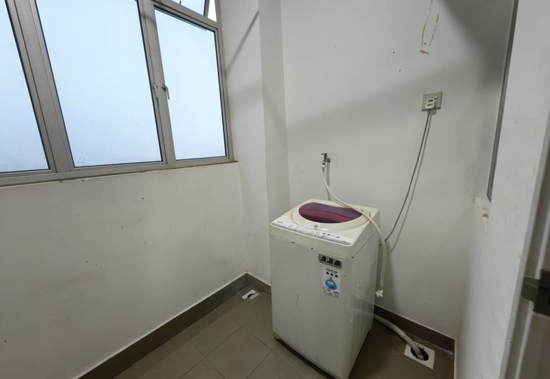 Meridin Bayvue Apartment