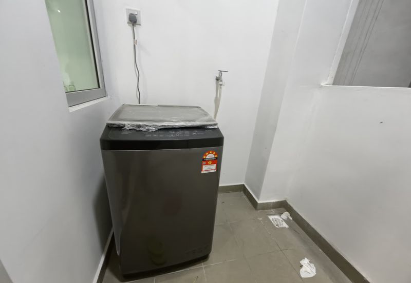 Meridin Bayvue Apartment